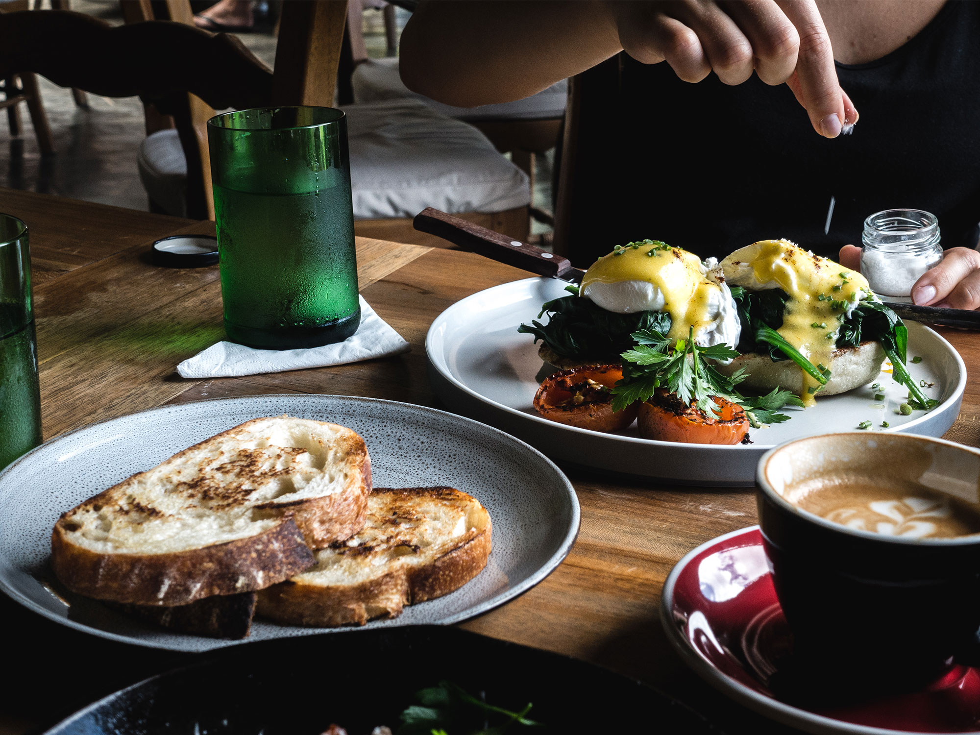 Kickstarting your day in Sorrento with brunch and coffee
